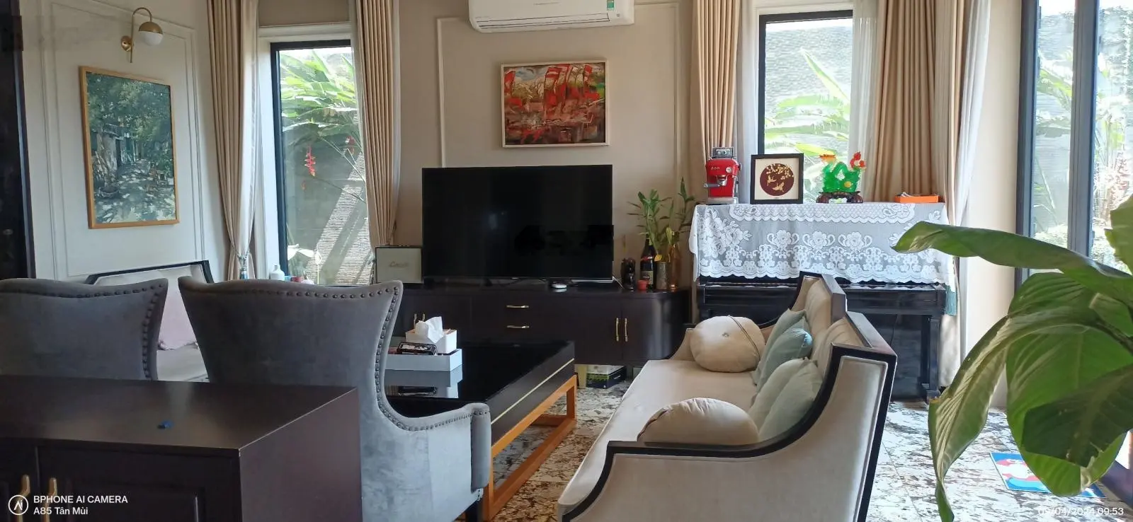 Bán biệt thự đơn lập 270m2 15x18m Liên Phường full nội thất nhập khẩu, khu an ninh cao cấp giá 31tỷ
