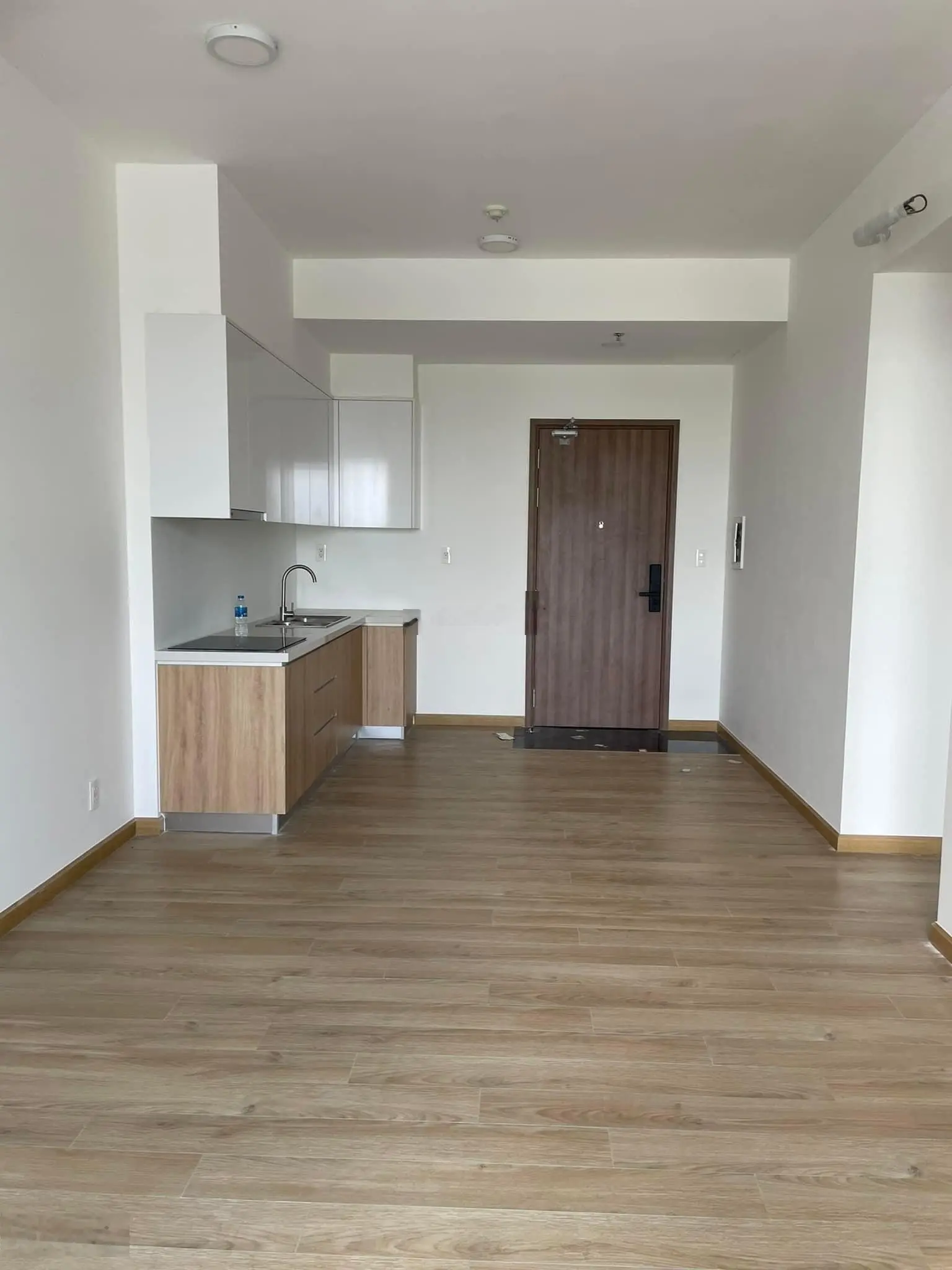 Bán căn 2PN 56m2 tại Akari City Phase 1 đã có sổ hồng, nhận nhà ngay, tiện ích nội khu đầy đủ