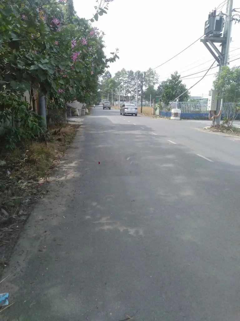 chính chủ bán lô 100m2 chỉ 630tr/100, thổ cư, sổ hồng riêng, đường lớn