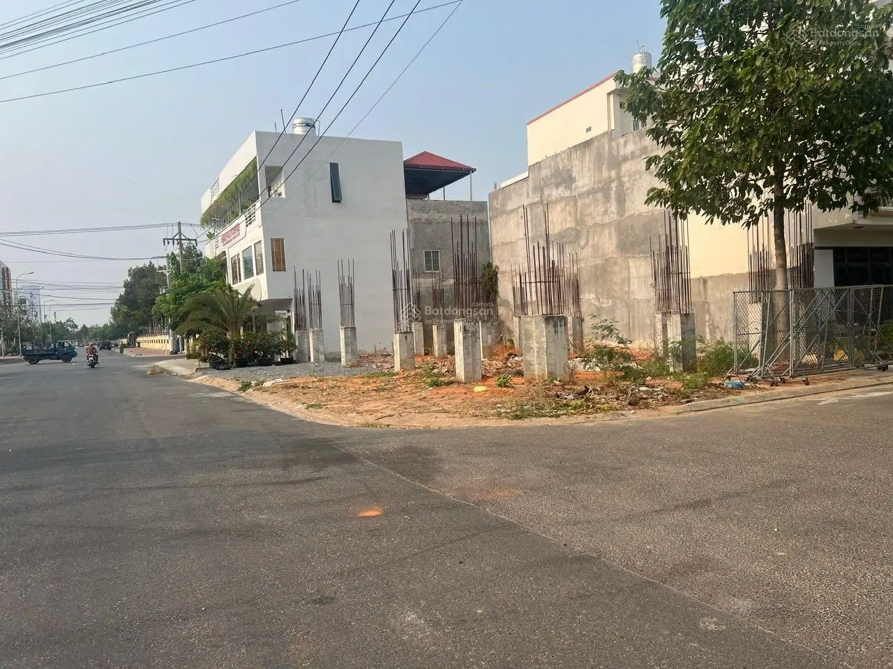 Cần bán lô góc 2 mặt tiền kinh doanh - Đào Tấn - Phạm Hùng ngay Lotte Phan Thiết giá rẻ