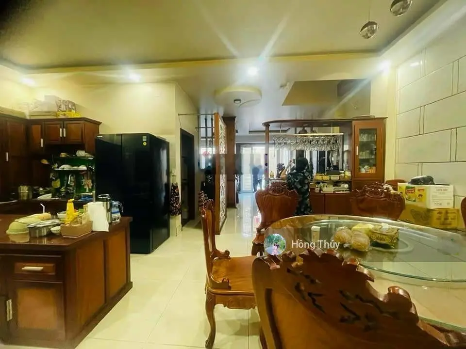 Bán nhà hẻm xe hơi Hồng Hà, Tân Bình ngay sân bay, dt 5,5mx17m kết cấu 3 tầng giá tốt 12 tỷ tl