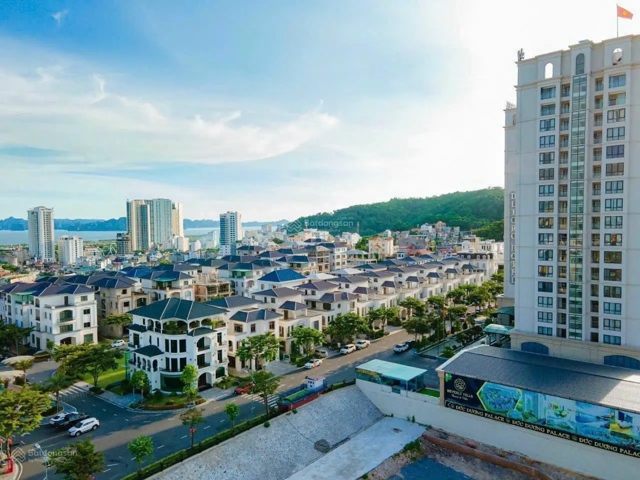 Bán biệt thự nghỉ dưỡng 5 sao tại Beverly Hills Hạ Long,chỉ 10 tỷ VND, nhận nhà vận hành luôn