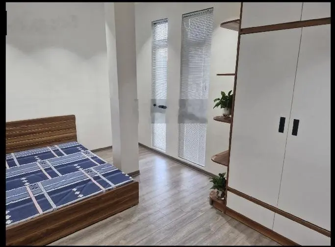 Vạn phúc - hà đông - lô góc - ô tô đỗ cửa - 3m ô tô tránh - 45m x 5 tầng - giá 10,6 tỷ.