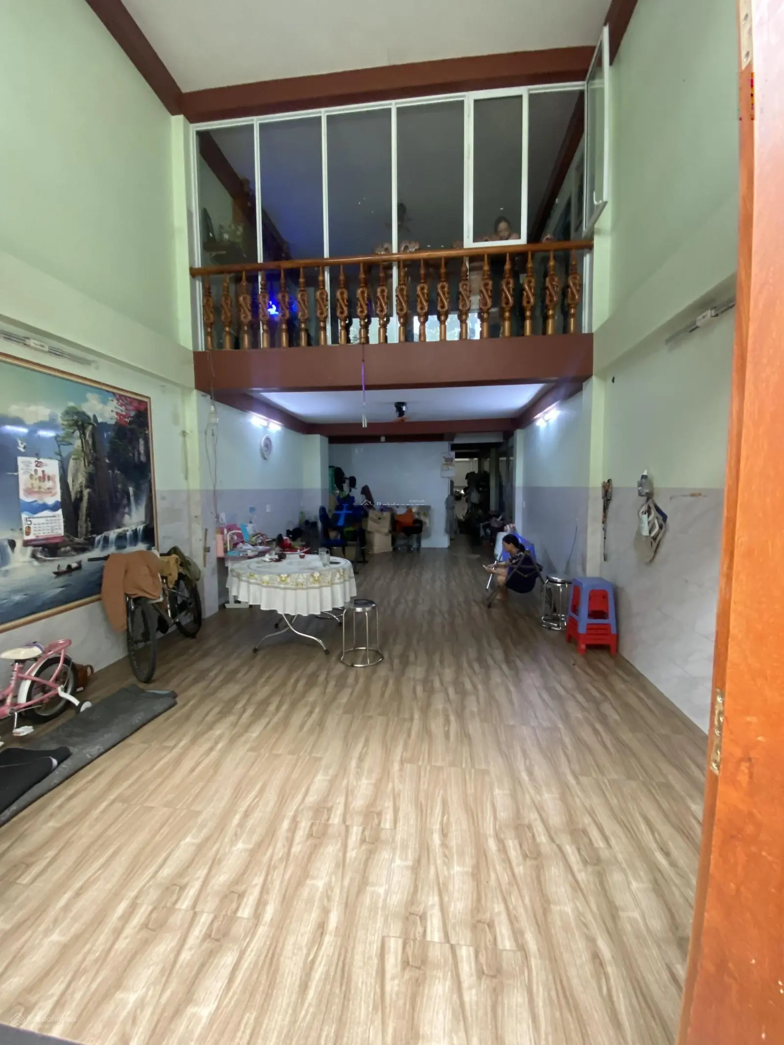 Chủ kẹt tiền cần bán nhà 1 trệt 1 lửng 2 lầu mặt tiền đường 13 phường bình chiểu TP thủ Đức