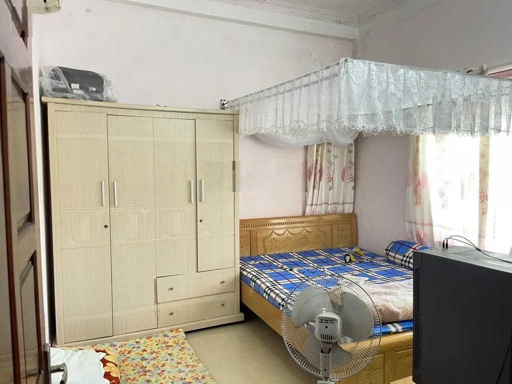 Ngay Đại Học Duy Tân - Phan Thanh - 3 Tầng - Đường thông, thoáng - 3.9 Tỷ