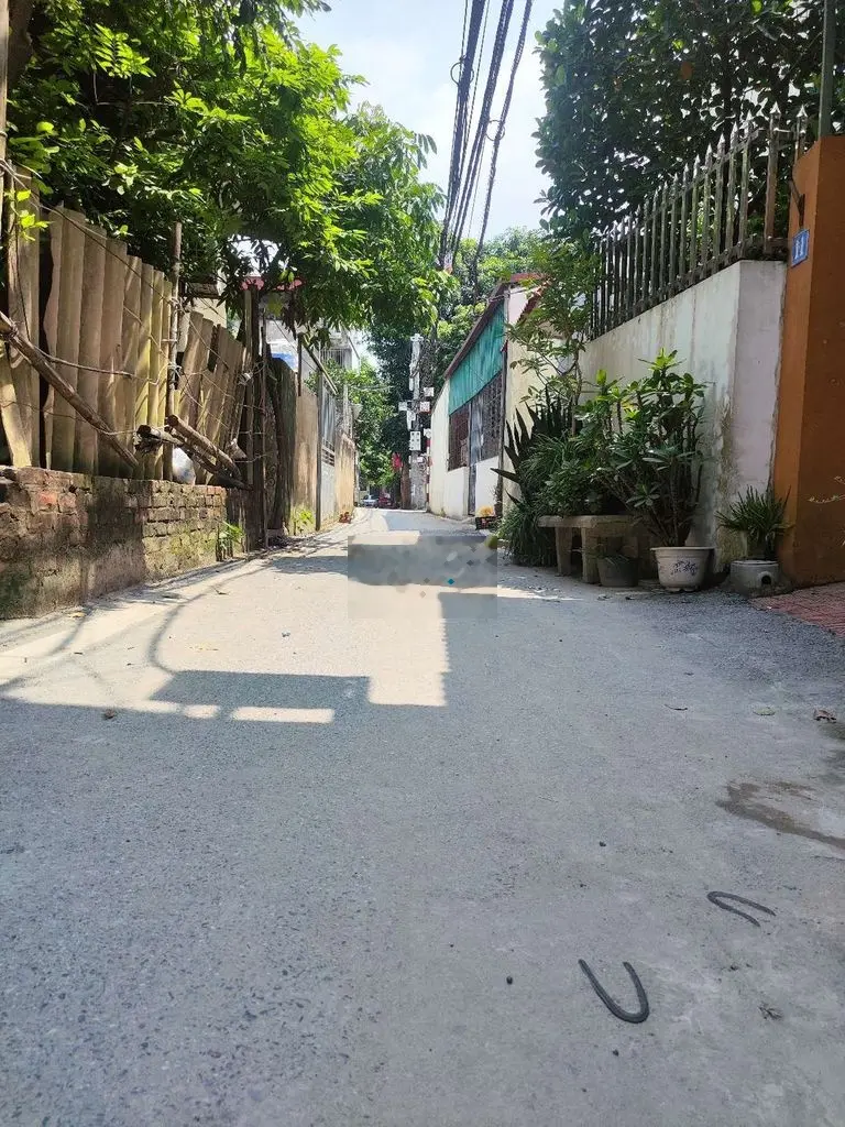 Bán 4 lô đất thạch bàn 34.6m2 mỗi lô . - mặt ngõ oto đậu cửa