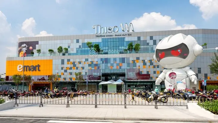 GẤP Nhà 2 tầng ngay Emart Phan Huy Ích 50m2 chỉ 4,8 tỷ. Sổ hoàn công đủ không quy hoạch lộ giới