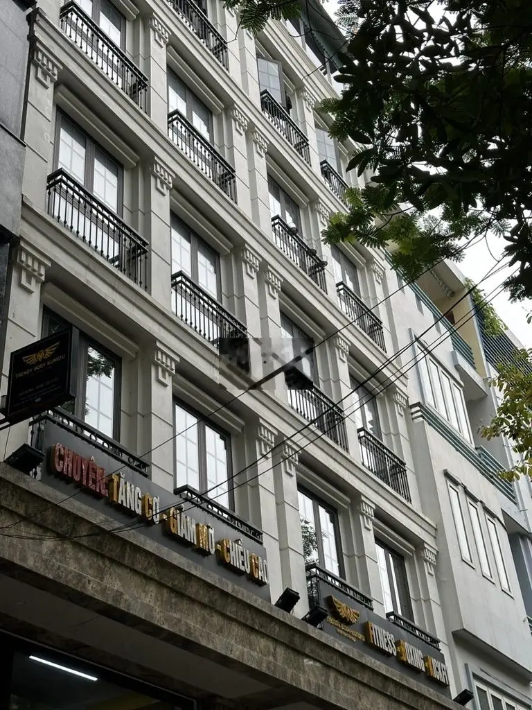 Bán Hotel Trần Duy Hưng 168M2- 10 tầng - Mặt tiền 10M-Vị trí đẹp-Ô tô