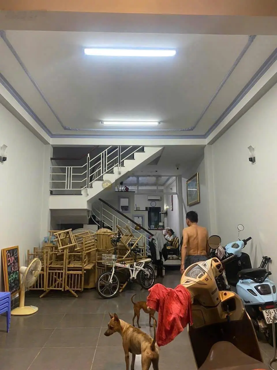 Nhà Đường Quốc Hương, Thảo Điền. Hẻm Mặt Tiền Kinh Doanh Sầm Uất 23,5 Tỷ. Trệt 2 Lầu Sân Thượng