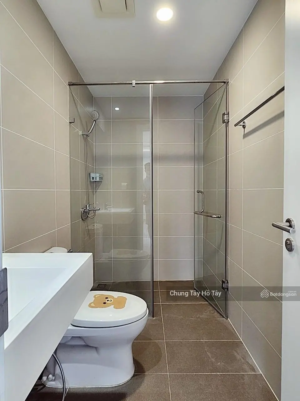 Siêu phẩm - Kosmo Tây Hồ - Bán căn 169m2 - 3PN - View trọn hồ Tây. Giá 18 tỷ. Xem nhà 24/7