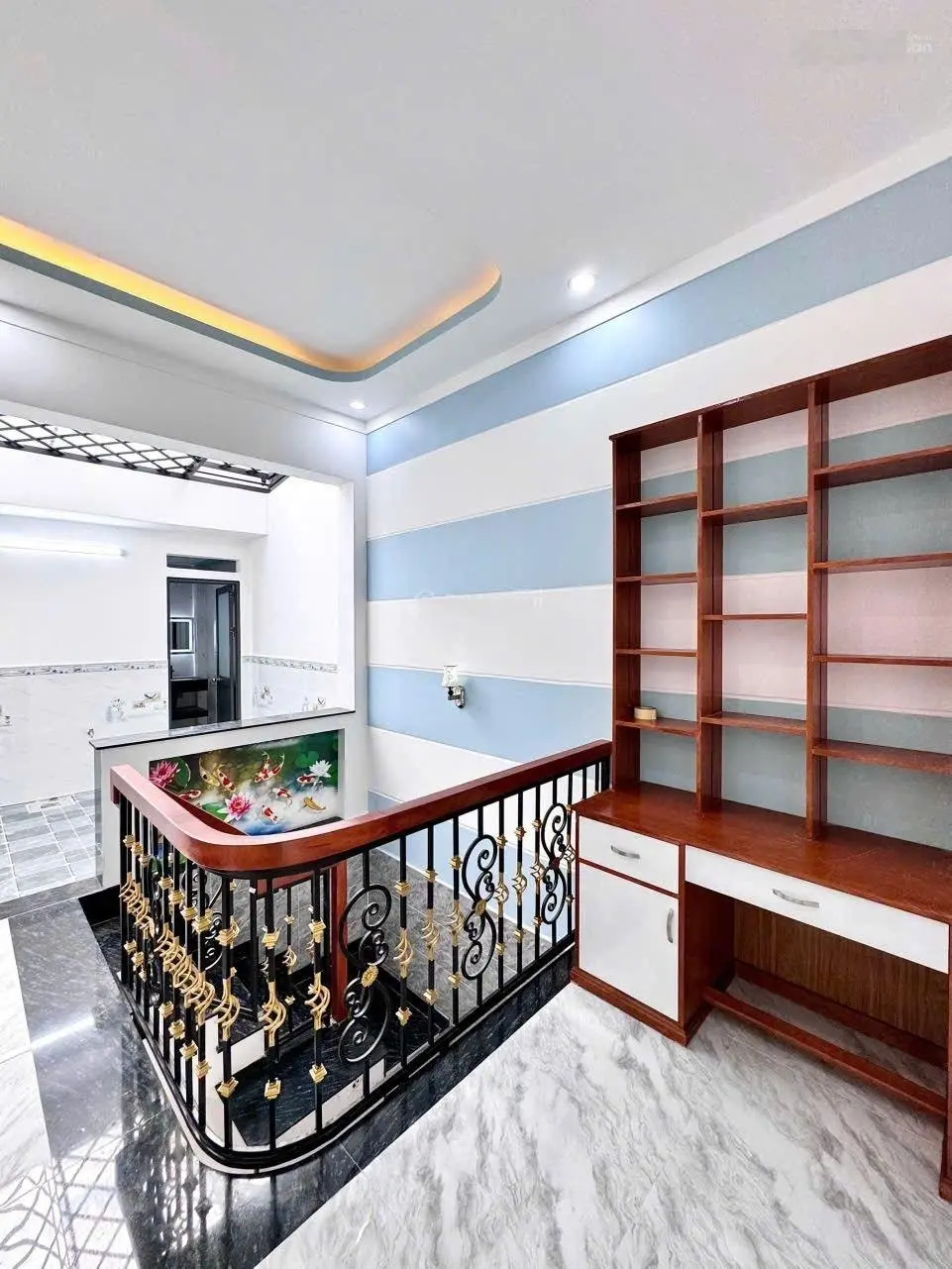 Bán nhà mới lầu mới xây hoàn công