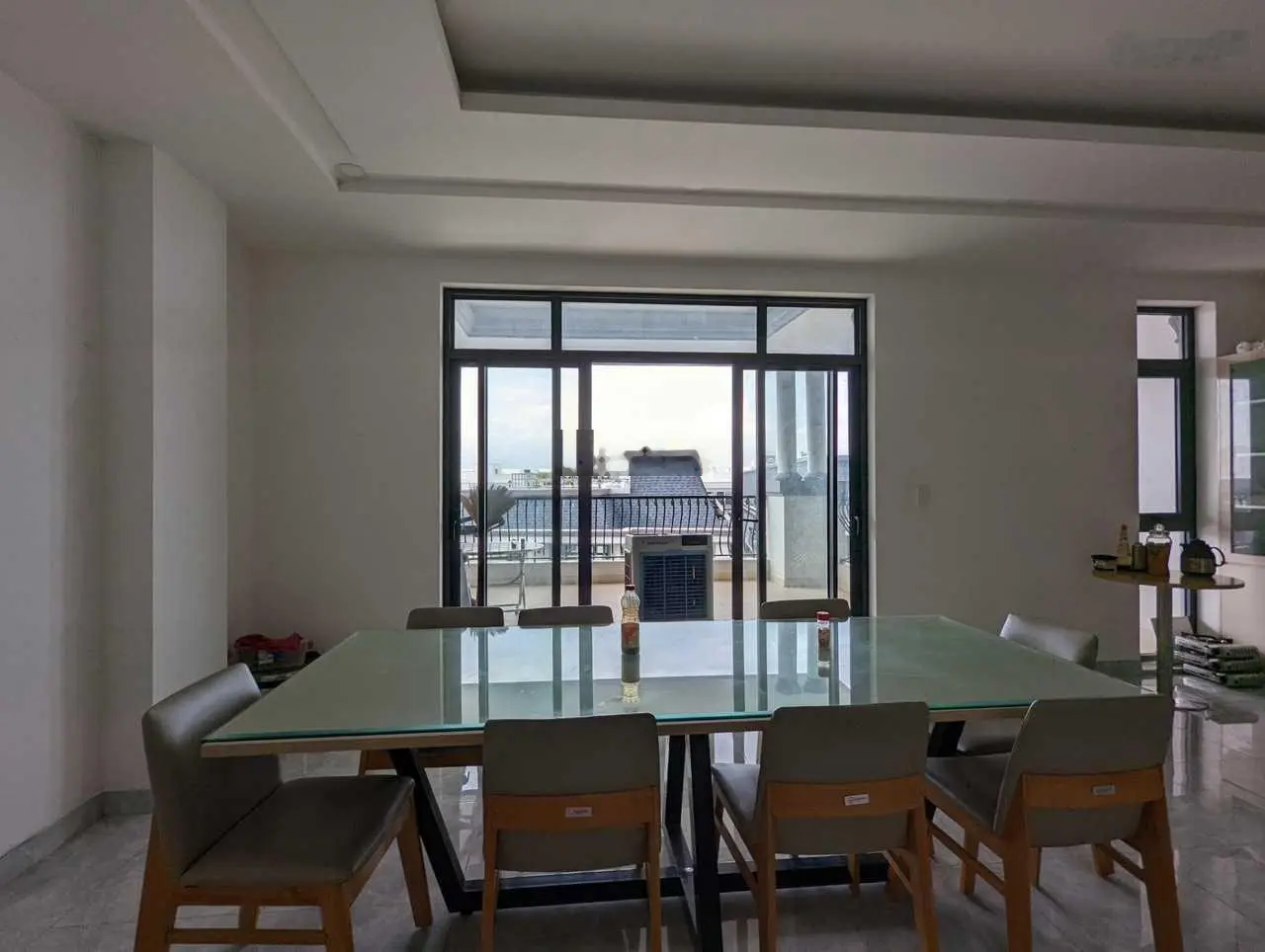 Cần bán gấp - Tòa nhà văn phòng cao cấp - 7x20m - Hầm 5 tầng - Phù hợp làm trụ sở công ty
