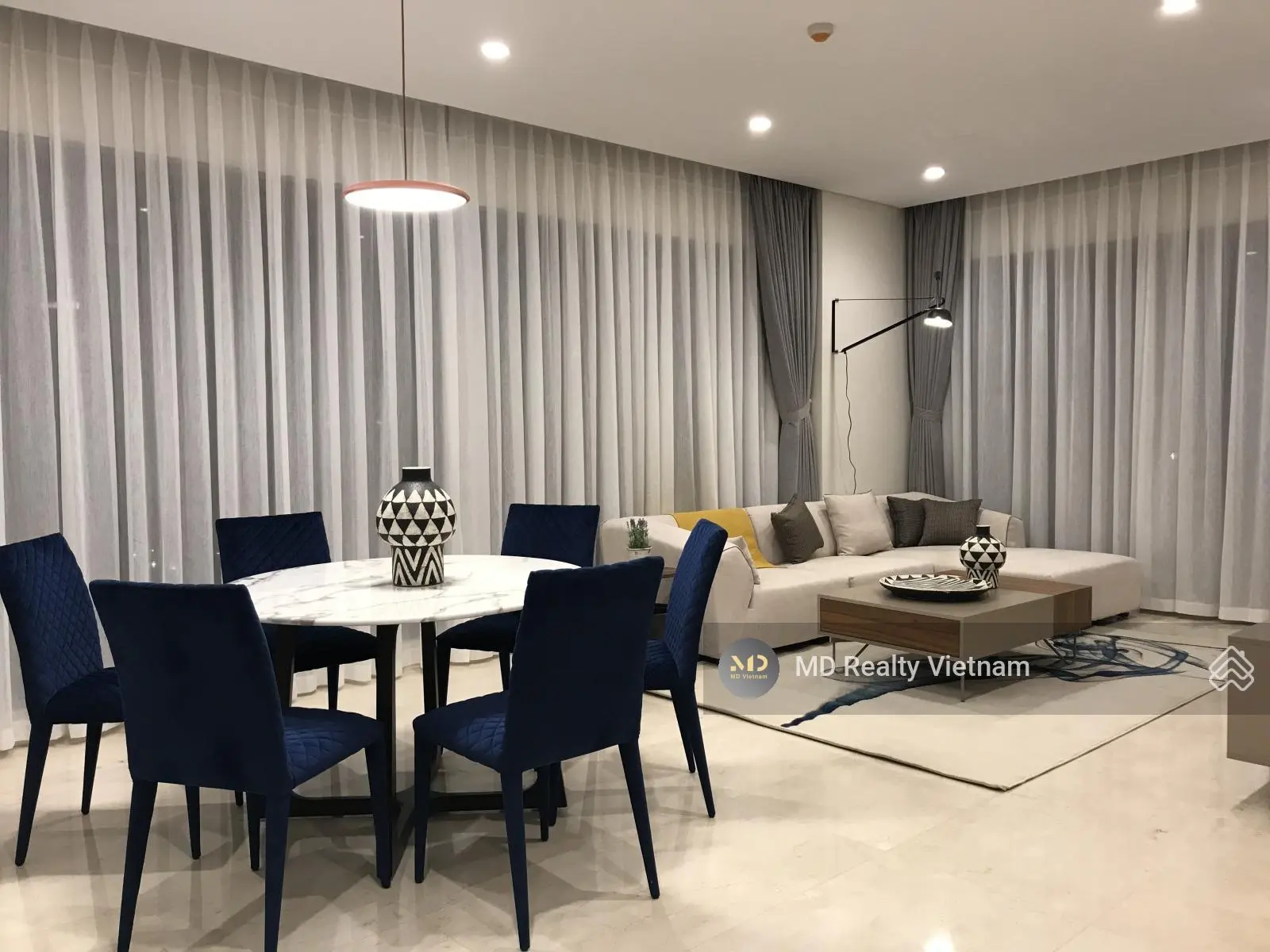 Cần bán nhanh căn hộ Đảo Kim Cương 186.4m2 giá tốt nhất - 3 phòng ngủ, 117m2, full nội thất