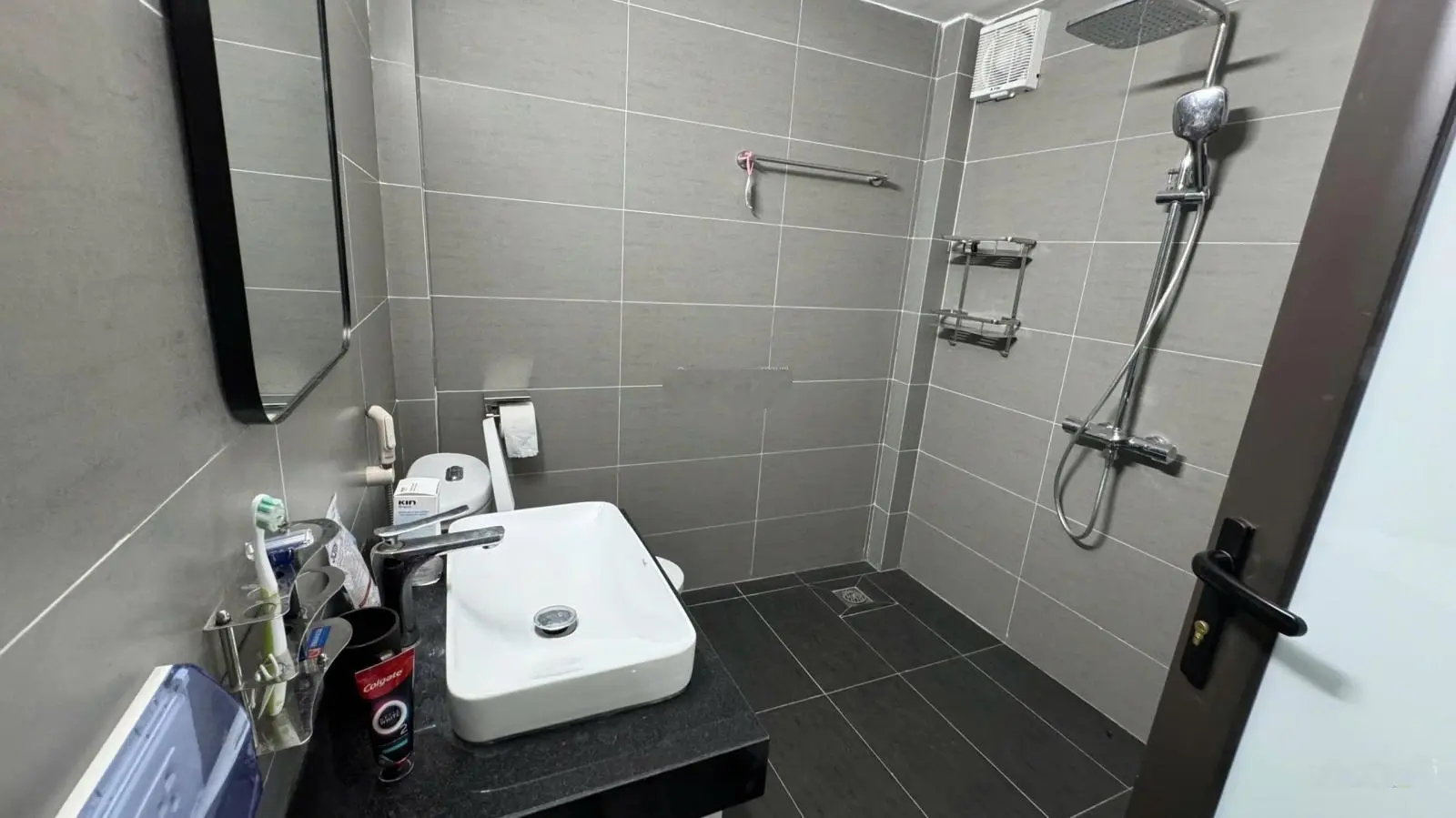 Vip! Phân lô Hoàng Sâm, vỉa hè, 2 ô tô tránh, Kinh doanh, thang máy, 2 thoáng, công viên, 65m2*5T.