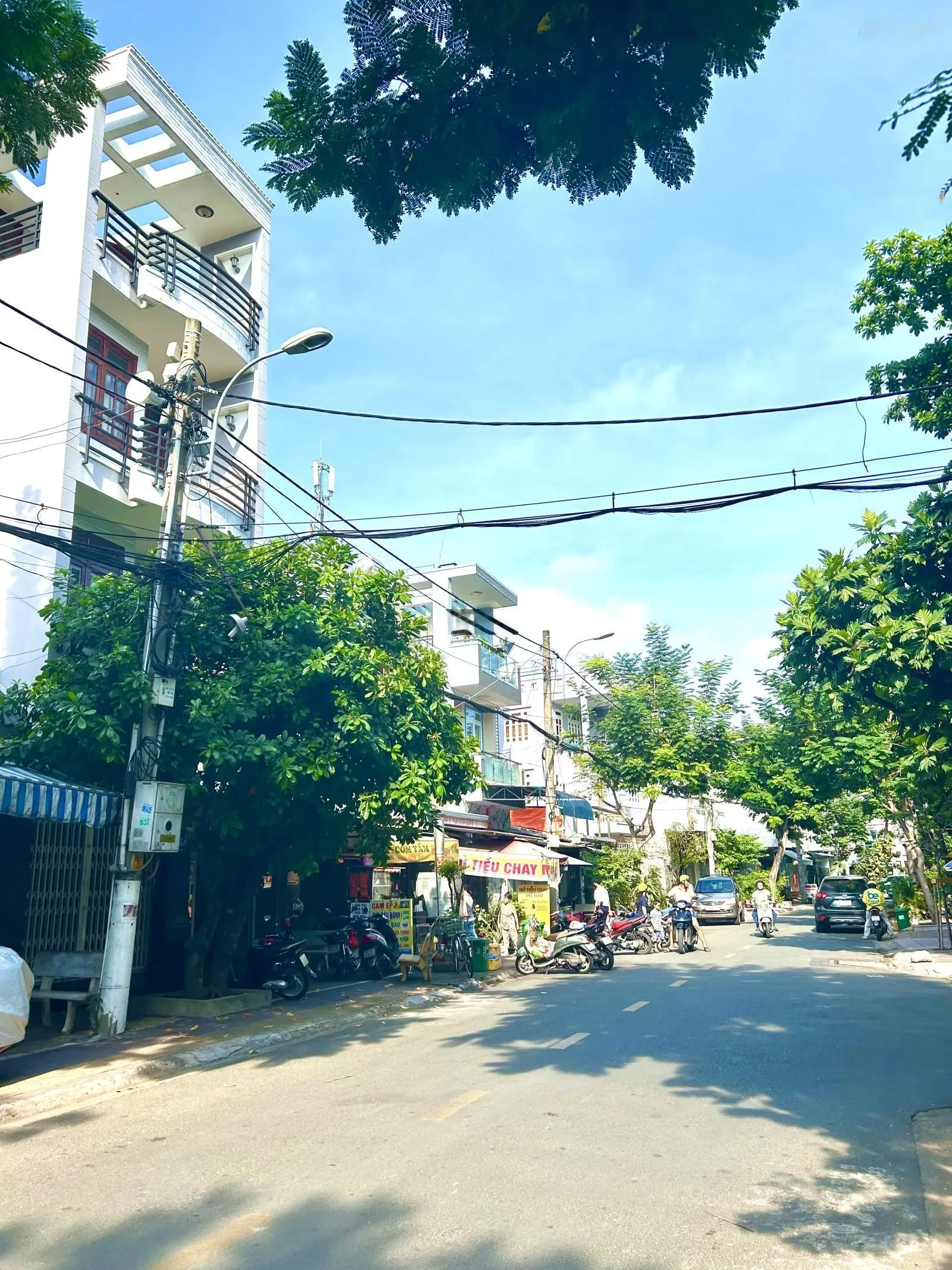 Bán Nhà MT Kinh Doanh, DT 4x20m, 1Trệt, 3Lầu, Đường Số Phước Bình. Giá Chỉ 11.5 Đồng.