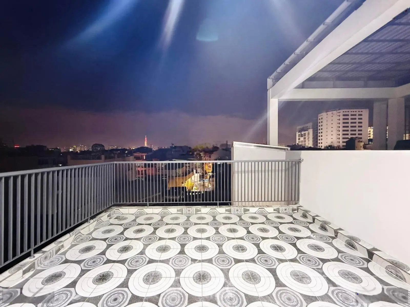 Lên siêu phẩm Đường Thành Thái, P14, Quận 10, gần chợ Thành Thái 60m2 (5x12m), 1T2L, SHR