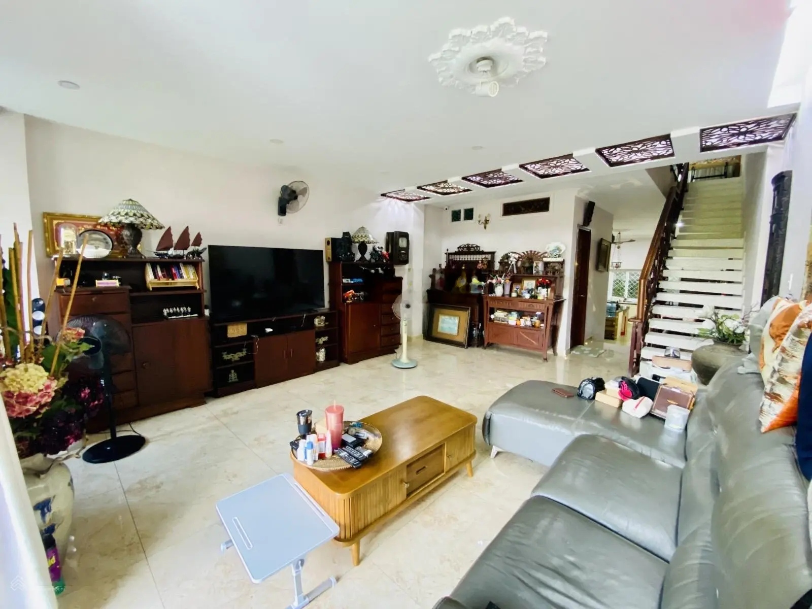 Bán nhà mặt phố giá tốt tại Lê Văn Lương, Tân Phong, Quận 7, HCM, 17,5 tỷ, 188m2