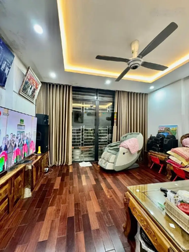 Bán liền kề Văn Phú giáp La Casta, Phú Lương, Phú La, Hà Đông 65m2, 5 tầng, mt 4,7m chỉ 14,8 tỷ