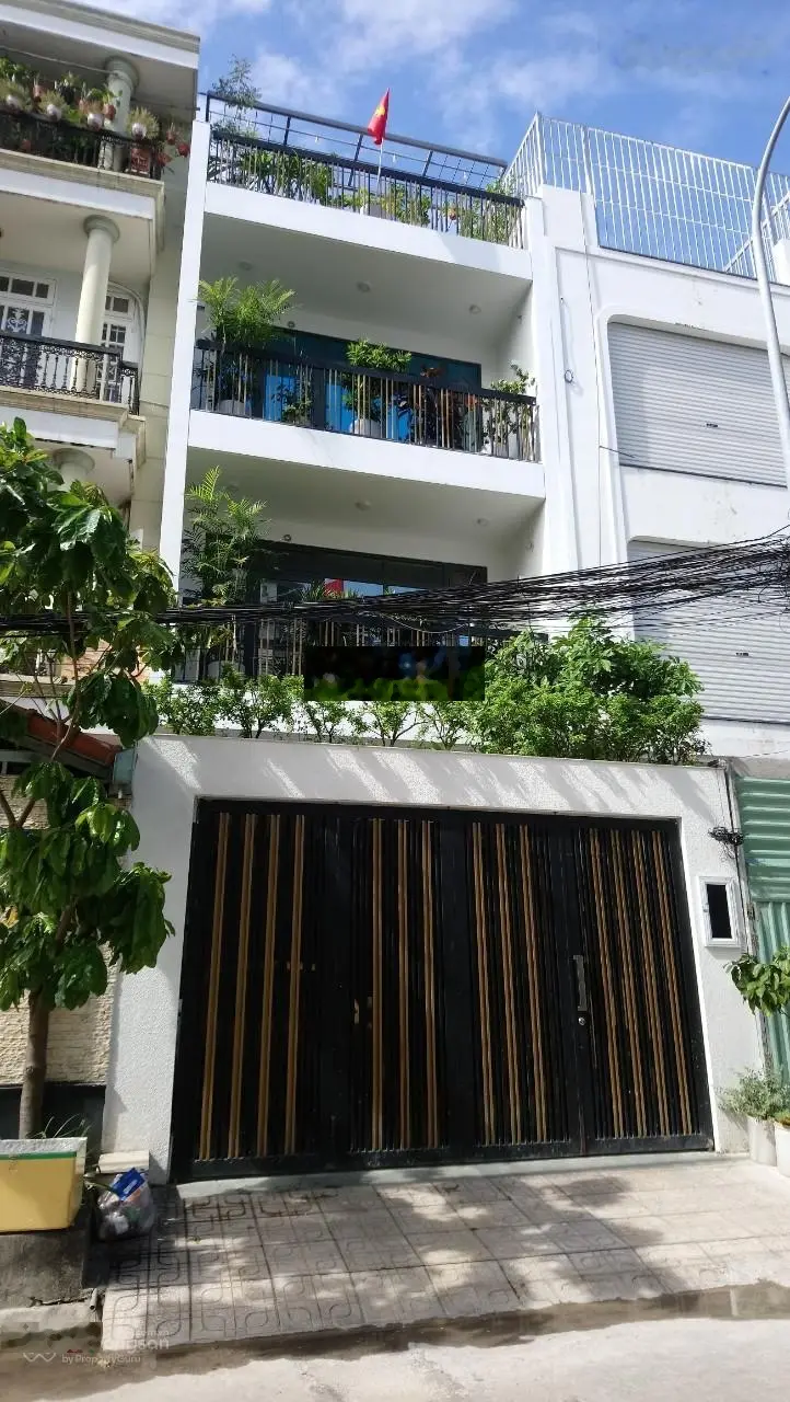Bán nhà hẻm 4m Nguyễn Đình Chính chỉ 10,8 tỷ TL nhà vuông vức 3 tầng sân thượng, có sân