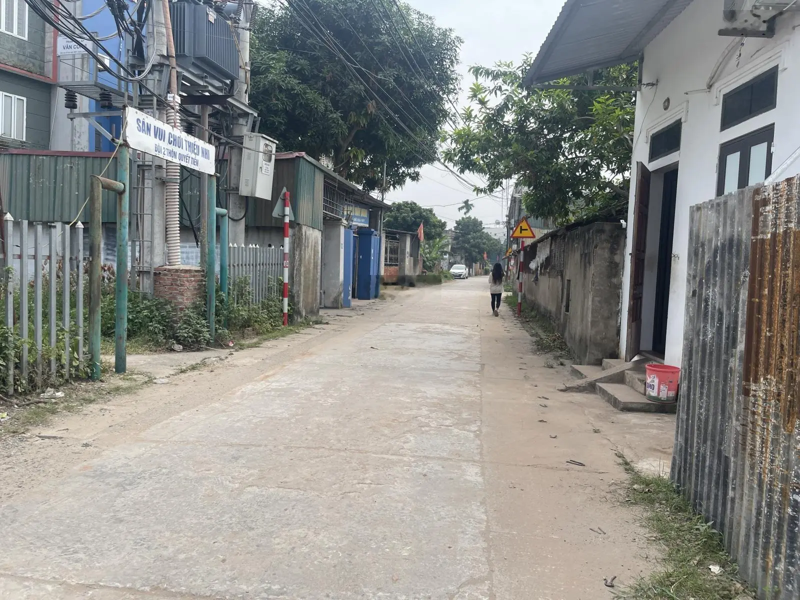 chính chủ cần bấn gấp lô góc 52,6m quyết tiến vân côn hoài đức hà nội