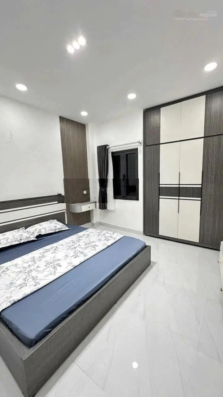 Cô Hoa gởi bán gấp căn Yên Thế, Tân Bình/ 50m2 / Giá chỉ 3 TỶ 100/ SHR - Đầy đủ nội thất