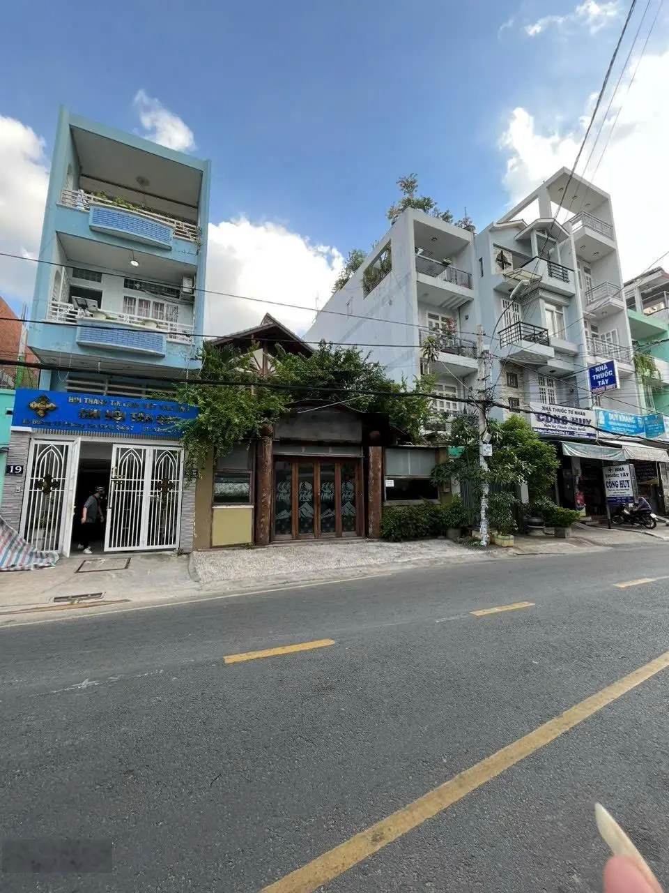 Bán nhà biệt thự gỗ đường 15 Tân Quy Quận.7 Giá : 33,8 tỷ ( thương Lượng )