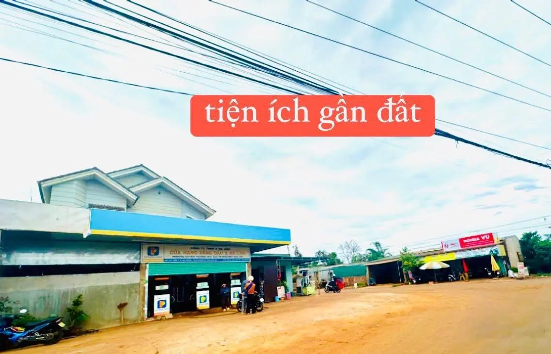 Bán 1000m2 đất Buôn Hồ Đắk Lắk, 100 m2 thổ cư