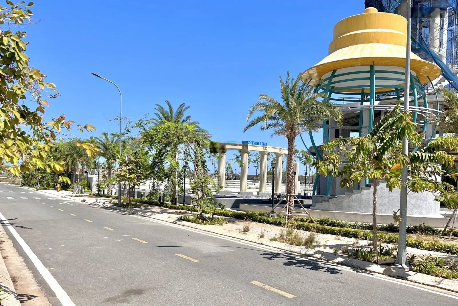 Dự án The Light City, giá tốt nhất từ chủ đầu tư từ 37tr/m2. Chiết khấu lên đến 10%. LH 0383 759 ***