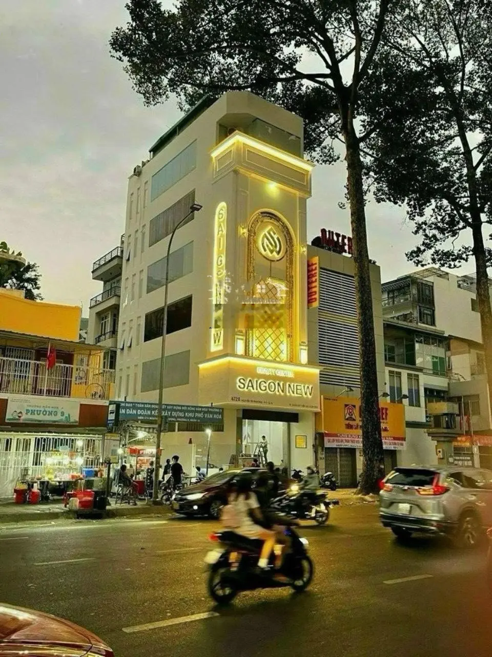 Cần bán gấp nhà mặt tiền đường Calmette phường Nguyễn Thái Bình quận 1 diện tích 4x18m