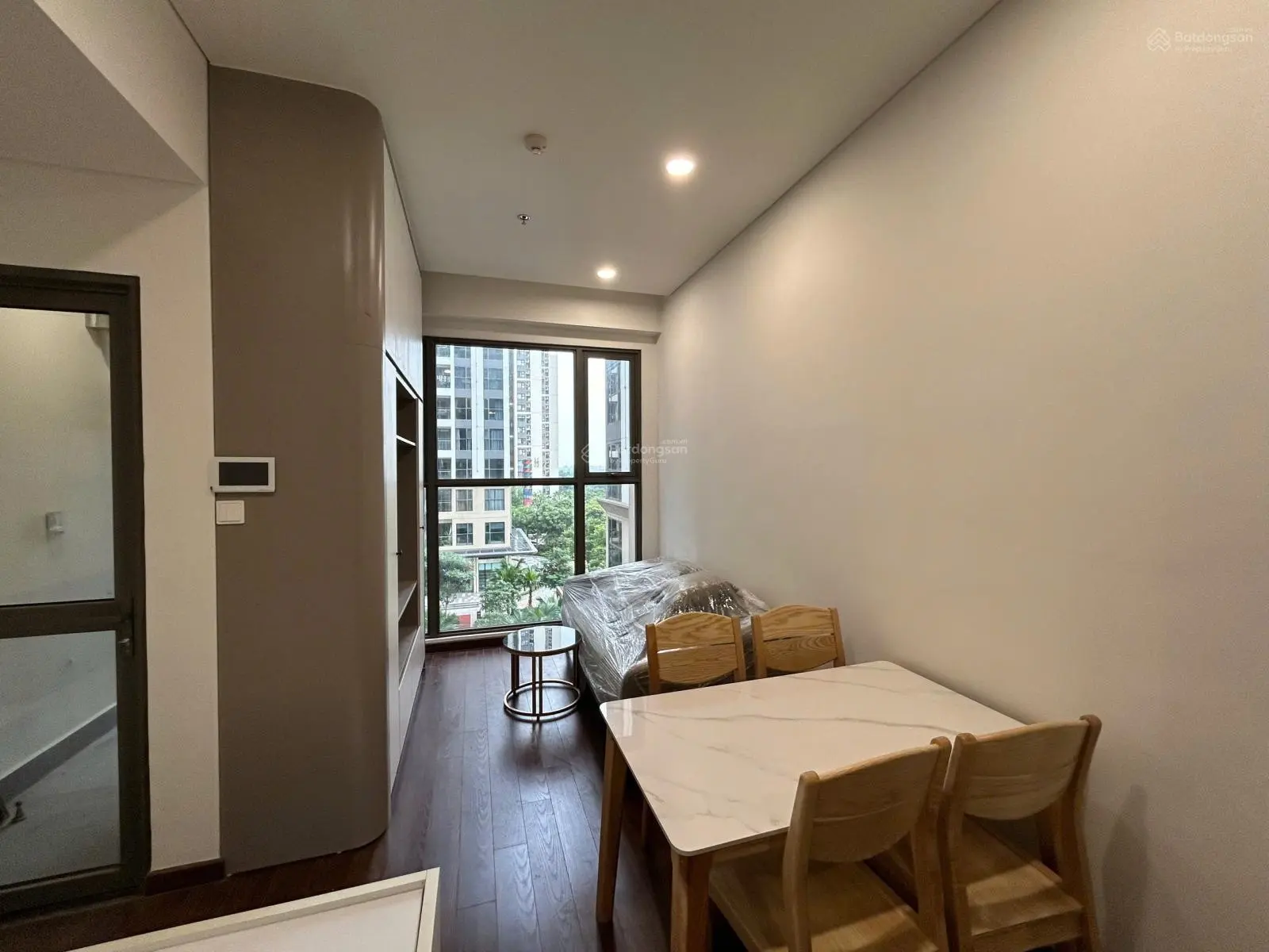Cơ hội vàng mua ngay căn studio 32m2 tại tòa M3 MWF, nội thất NB, tầng trung, giá chỉ 2tỷ2 bao phí