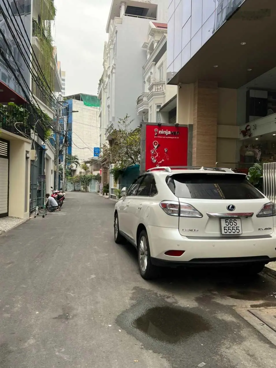 Chính chủ cần bán gấp nhà HXH 10m đường Nguyễn Thiện Thuật, P3, Quận 3 nhà 3 tầng giá chỉ 7.4 tỷ
