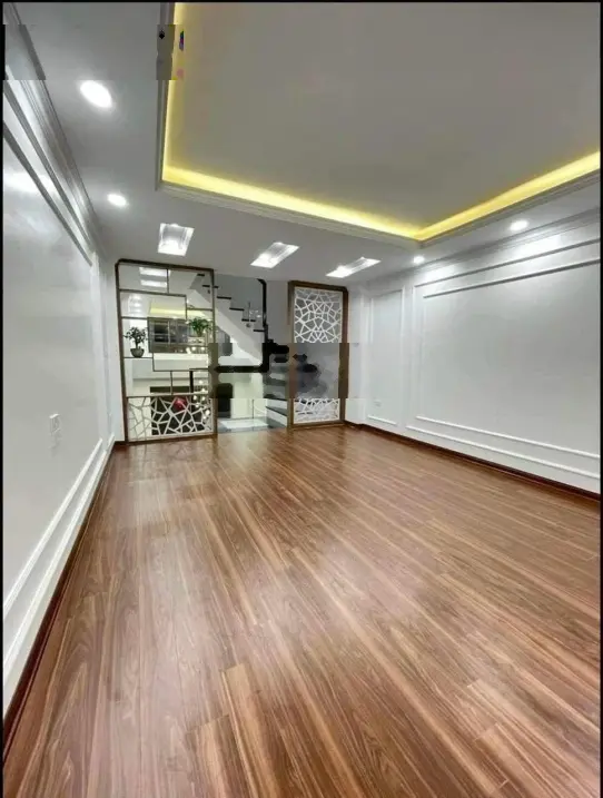 Bán nhà An Khánh 2km Lê Trọng Tấn 42M 4 Tầng, 5 phòng, ngõ 4m giá 3.2 tỷ