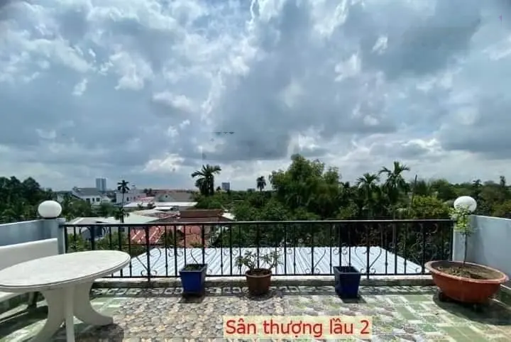 Nhà vườn đường Bình Nhâm 8 đường 4m ngang 11mx20m