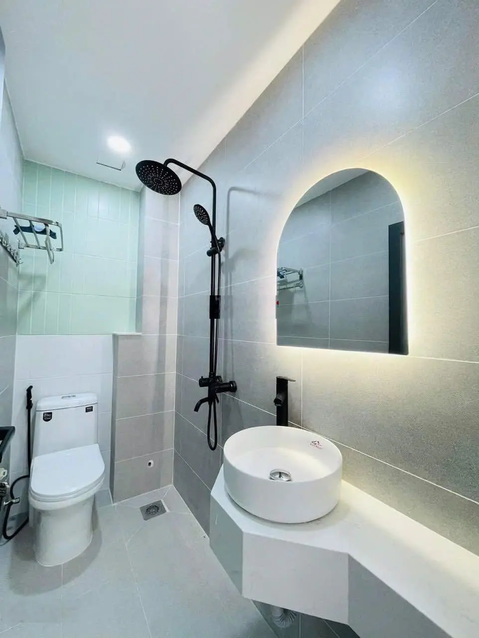 Bán nhà 2 tầng 31m2 chỉ 1tỷ850 Cao Thắng, P12, Q10. Gần BV Bình Dân, chợ Hồ Thị Kỹ. Sẵn sổ, hẻm 6m.