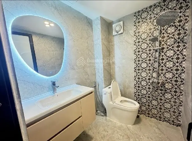 Nhà phố Giáp Bát - Lô góc - cách đường ô tô 15m - sổ nở hậu