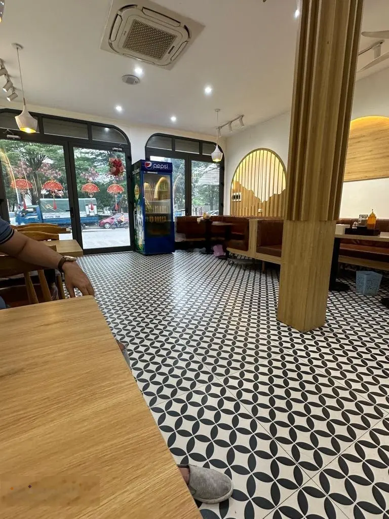 Bán nhà 4 tầng đấu giá tứ hiệp mặt đường quang lai kd đầu tư cho thuê dòng tiền vip nhất thanh trì