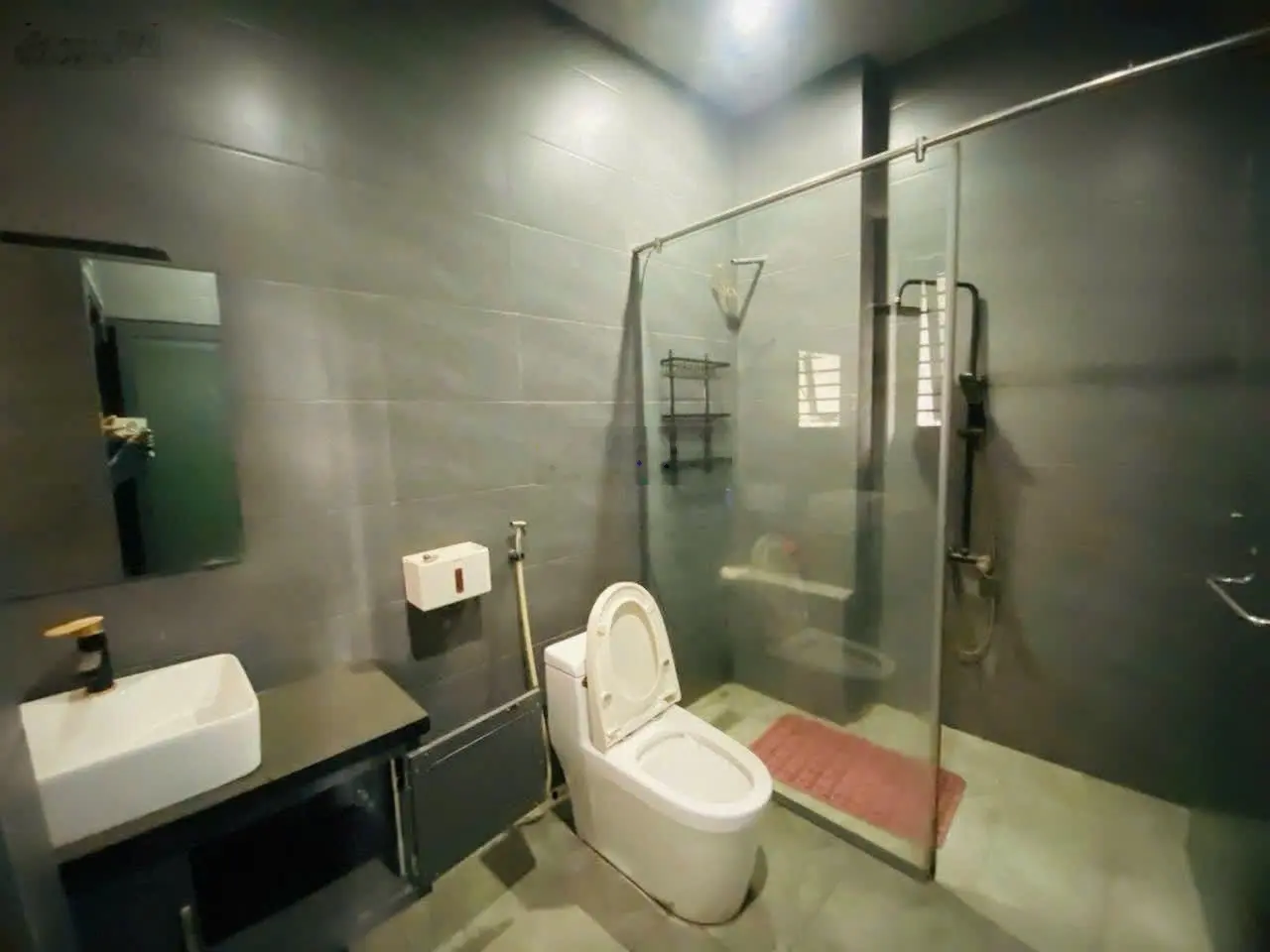 Nhà 2 mặt tiền khu trung tâm hành chính TP. Dĩ An