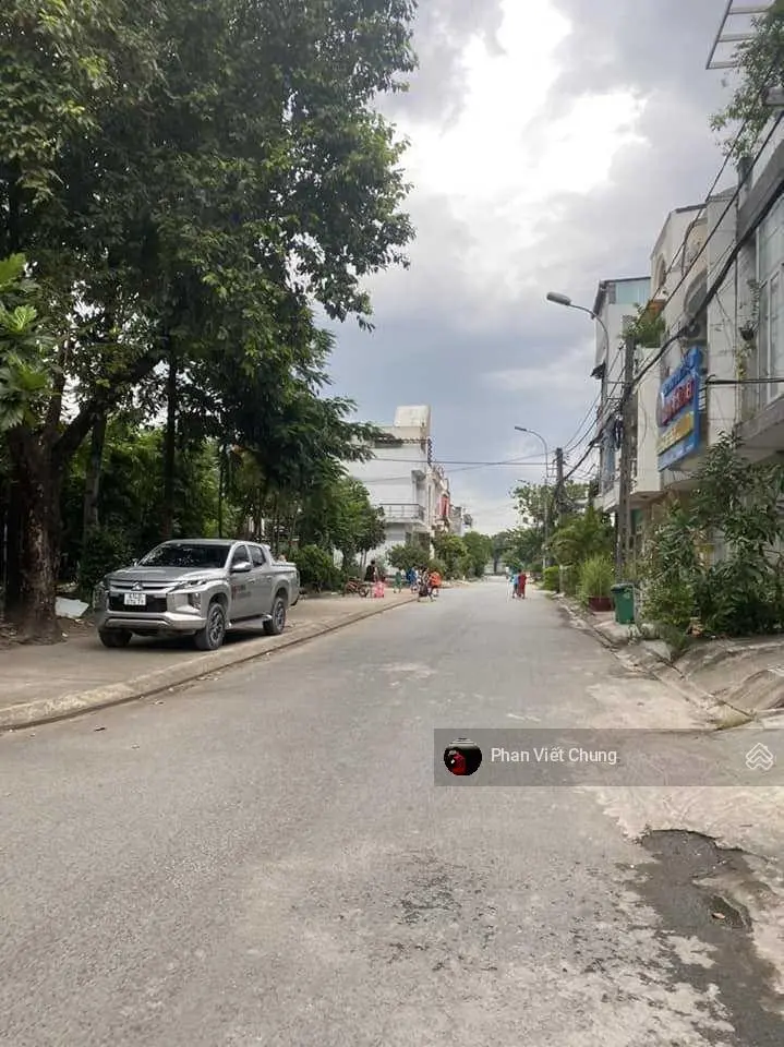Bán gấp đất mặt tiền Phạm Thái Bường - P4 - Vĩnh Long. Gần Trường chuyên Nguyễn Bỉnh Khiêm, 110m2