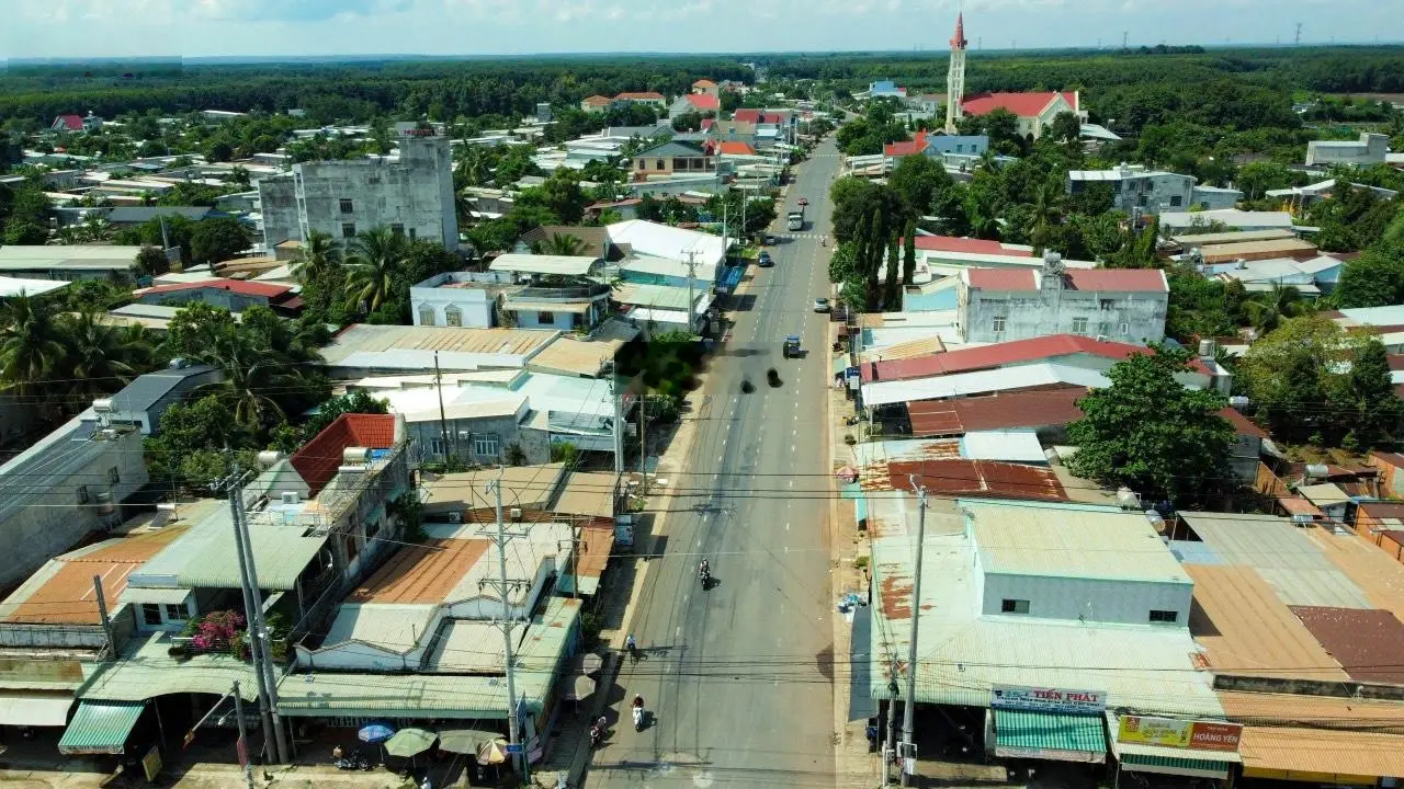 Bán Lô Đất Gần trung tâm ngay thị xã ĐƯờng Huyện 18m