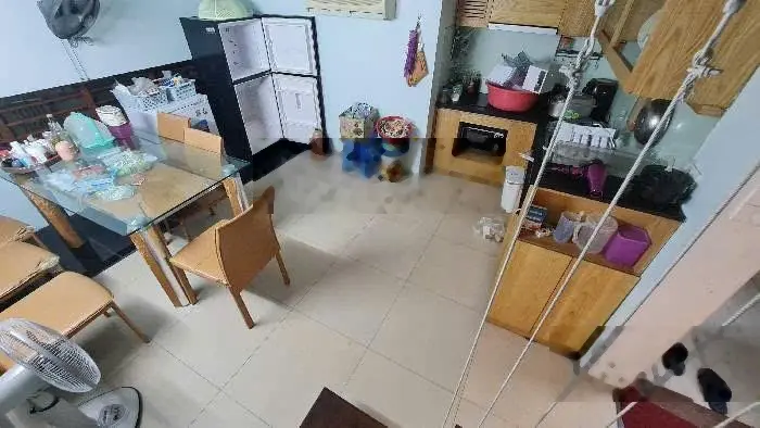 Nhà phố yên lãng, ô tô tránh, kinh doanh sầm uất. 31m x 5 tầng