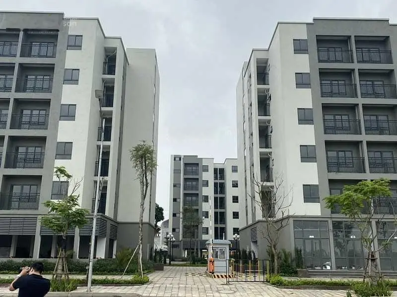Sở hữu ki-ot chân khối đế HUD Mê Linh vị trí đắc địa kinh doanh sinh lời cao. Liên hệ 0986 585 ***