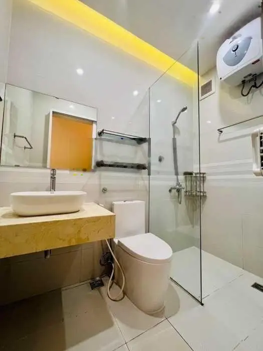 Bán nhà mặt phố Yên Hoa Yên Phụ Tây Hồ. Lô góc view hồ tây 24,8 tỷ