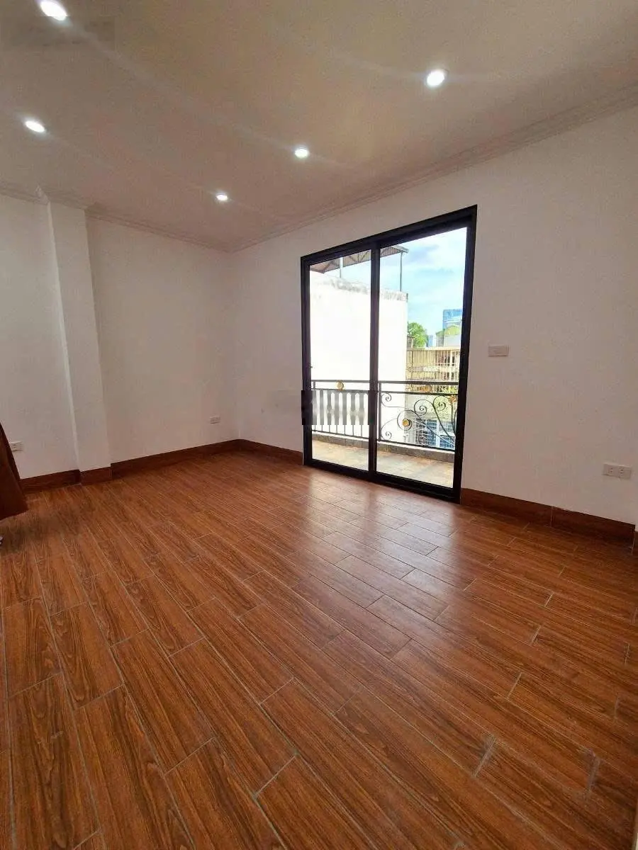 Đồng Cổ, Tây Hồ, Hà Nội - thang máy - 7 tầng - 10m ra phố - ô tô tránh - giá 11.5 tỷ
