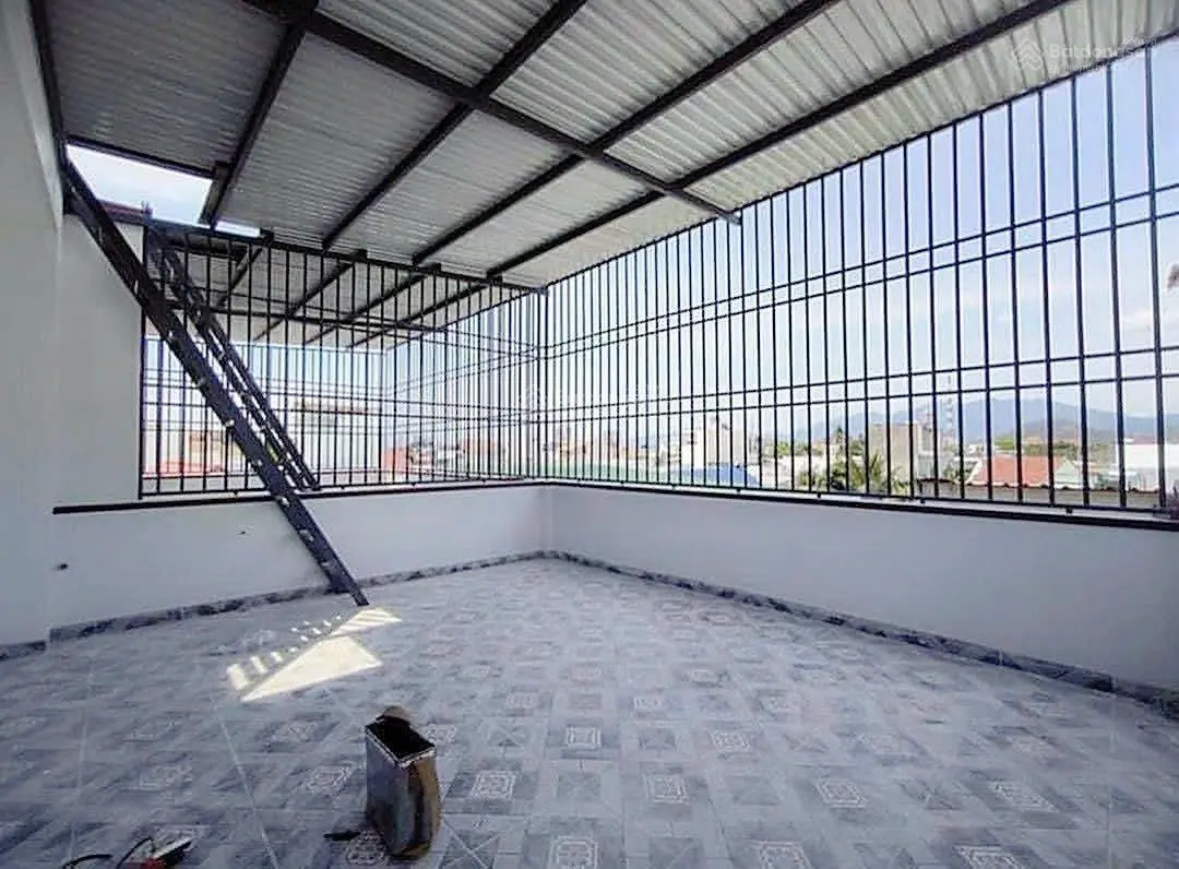 Bán nhà mới 3 tầng tại Vĩnh Ngọc (cạnh khu đô thị Vĩnh Điềm Trung) Nha Trang