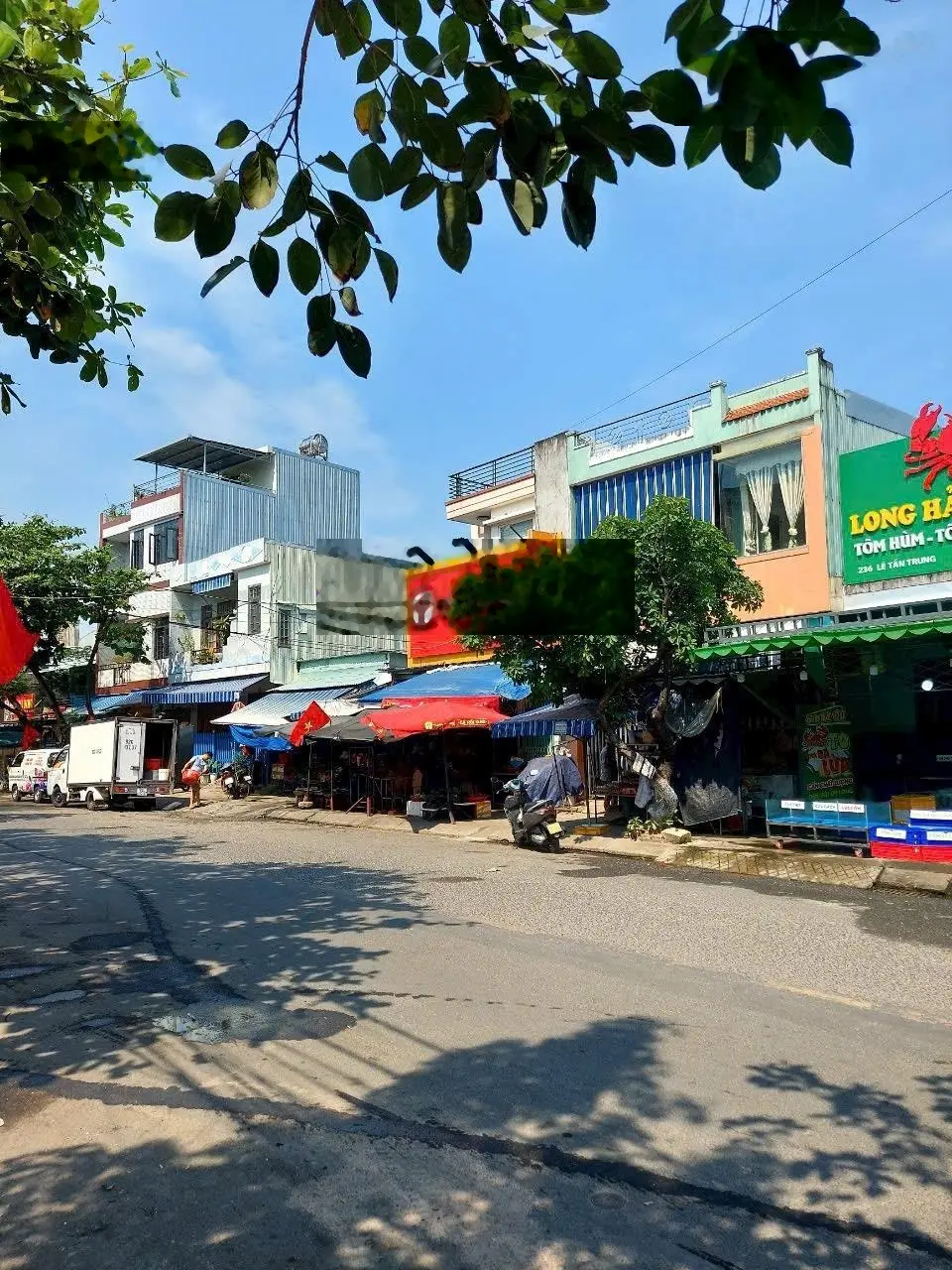 Bán nhà mặt tiền đường lê tấn trung , vị trí siêu đẹp .