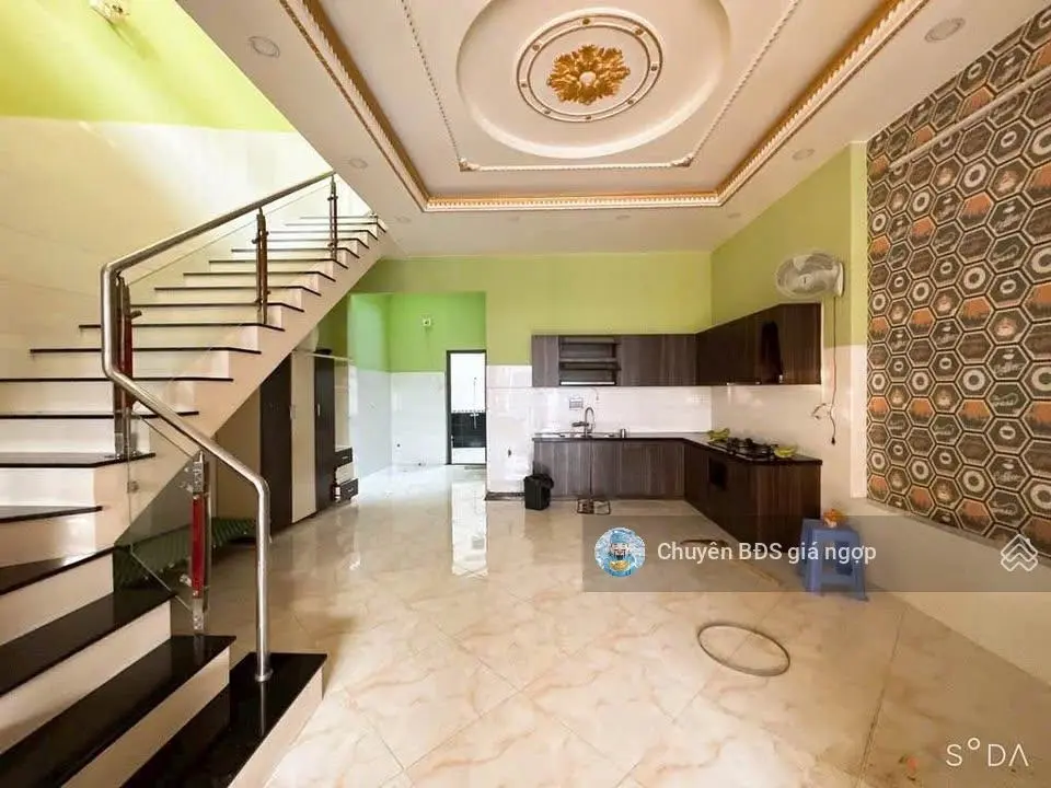 Bán gấp nhà 2 tầng- 120m2 ngộp bank - lã xuân oai quận 9 giá chỉ 4,5 tỷ - lh 0764751240