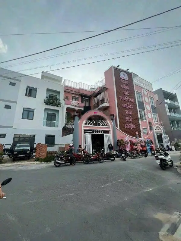 Đất hẻm thông 8m 1 trục Vườn Lài gần Nguyễn Thái Sơn, Gò Vấp. DT. 5m x 13m - 63.7m2 thổ cư. Giá tốt