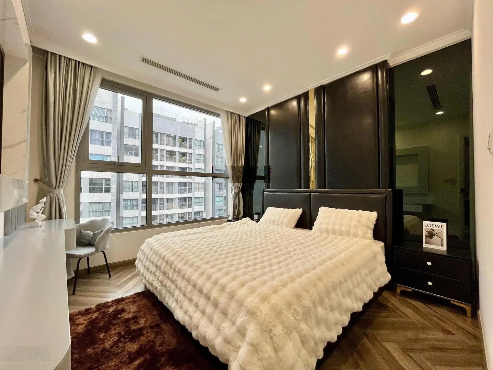 Bán chung cư CT8 The Emerald Đình Thôn 2 ngủ giá 5 tỷ, chung cư mới đẹp, chất lượng chuẩn