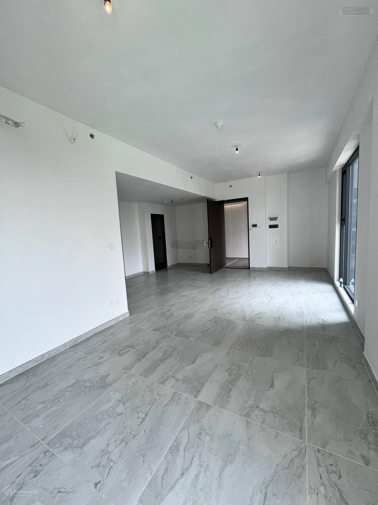 Mua bán căn hộ Cardinal Court Phú Mỹ Hưng 76~101 m2 giá chỉ từ 6,5 tỷ ~ 8,8 tỷ t4/2024