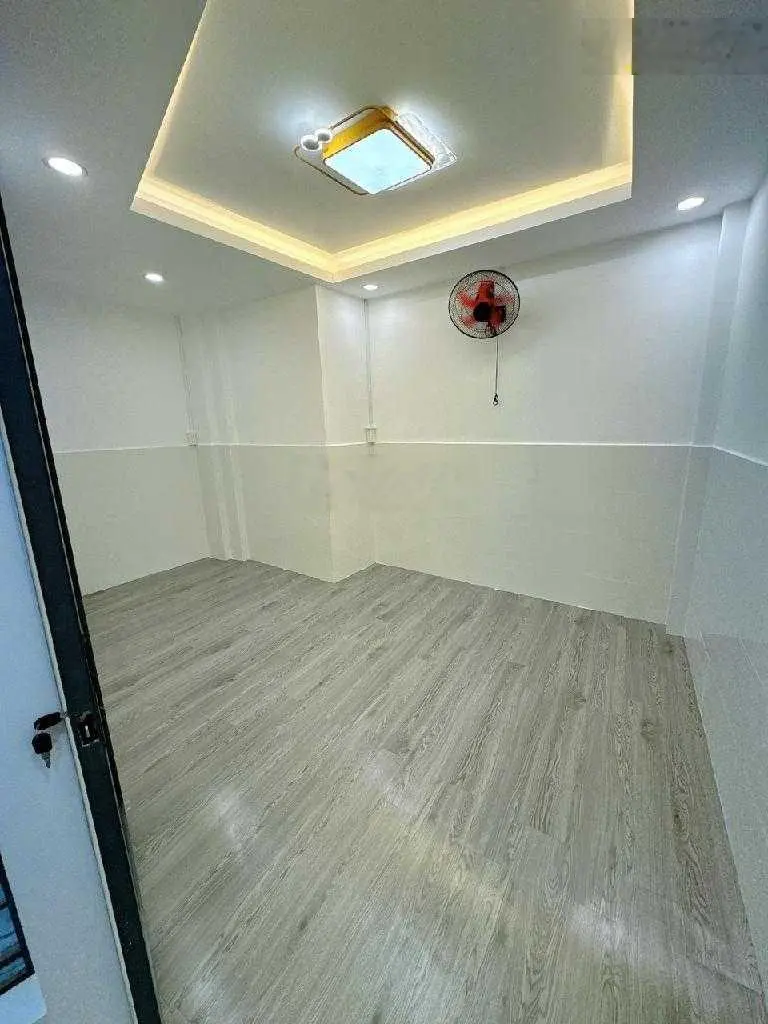 Bán nhà ngay mặt tiền Huỳnh Tấn Phát Q7 - 45m2 - chỉ 3 tỉ hơn thương lượng chính chủ